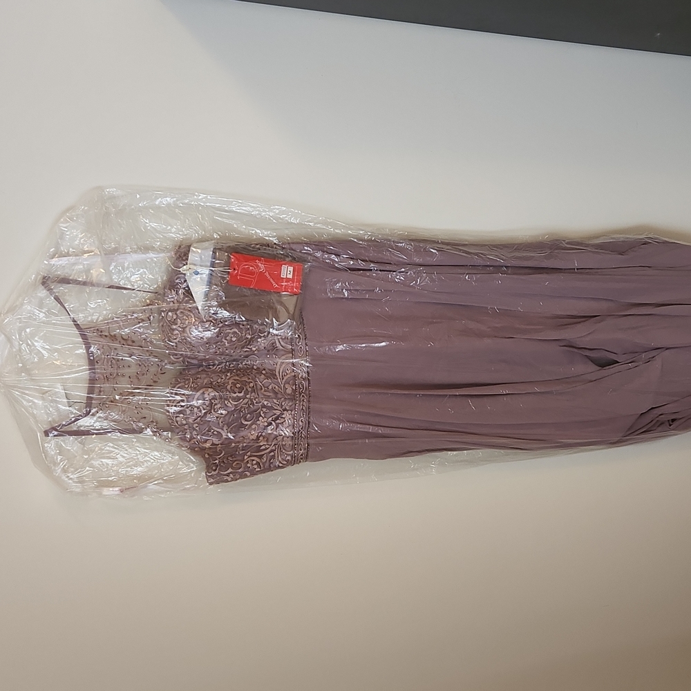 Prom girl dress